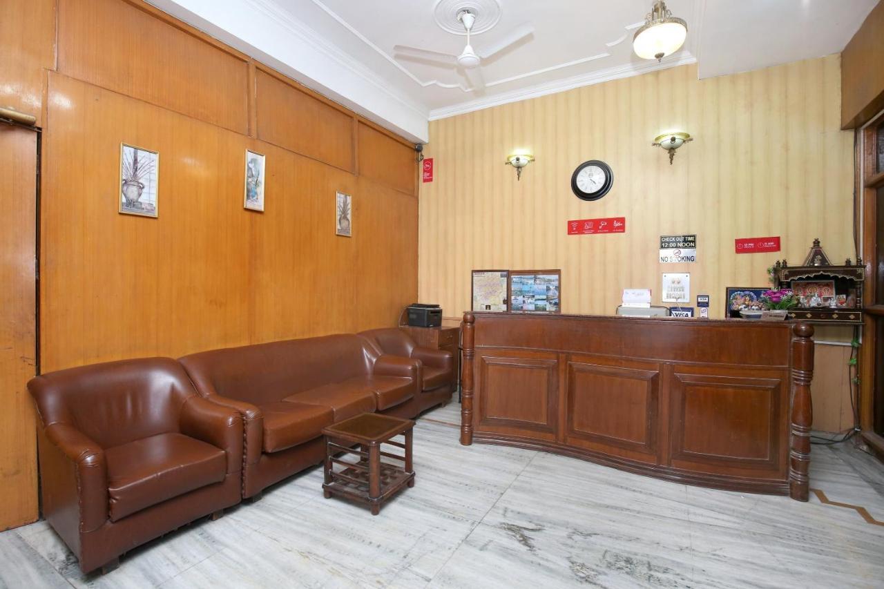 Oyo 5637 Hotel Majestic Chandīgarh Εξωτερικό φωτογραφία
